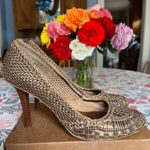 ENZO ANGIOLINI WOVEN LEATHER HEELS BRONZE, 9 1/2M